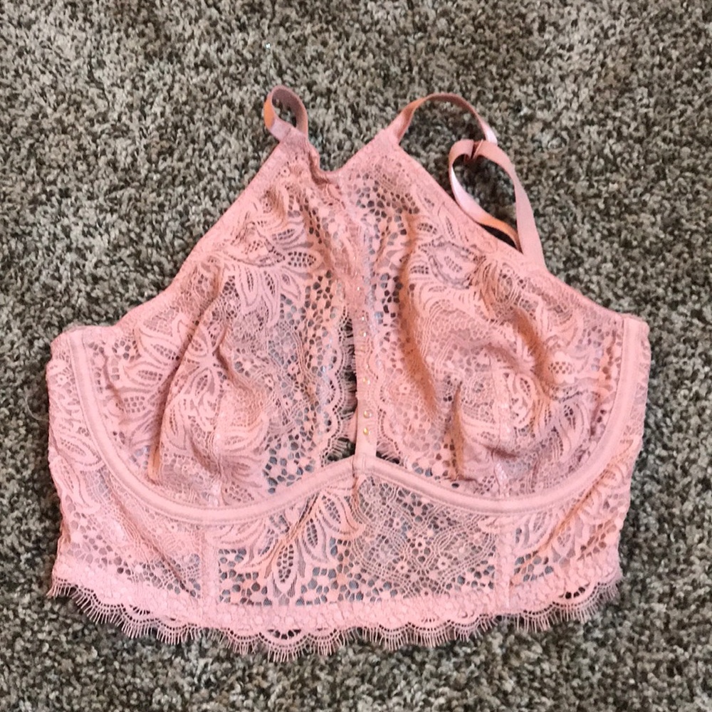 NWT VS Pink Victoria’s Secret Lace Halter Bralette